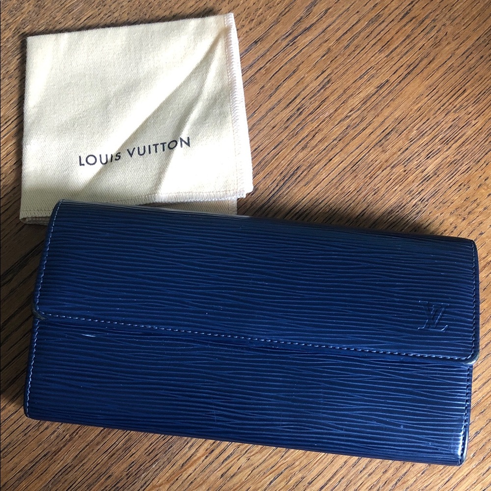 Louis Vuitton Blue Epi Leather Wallet